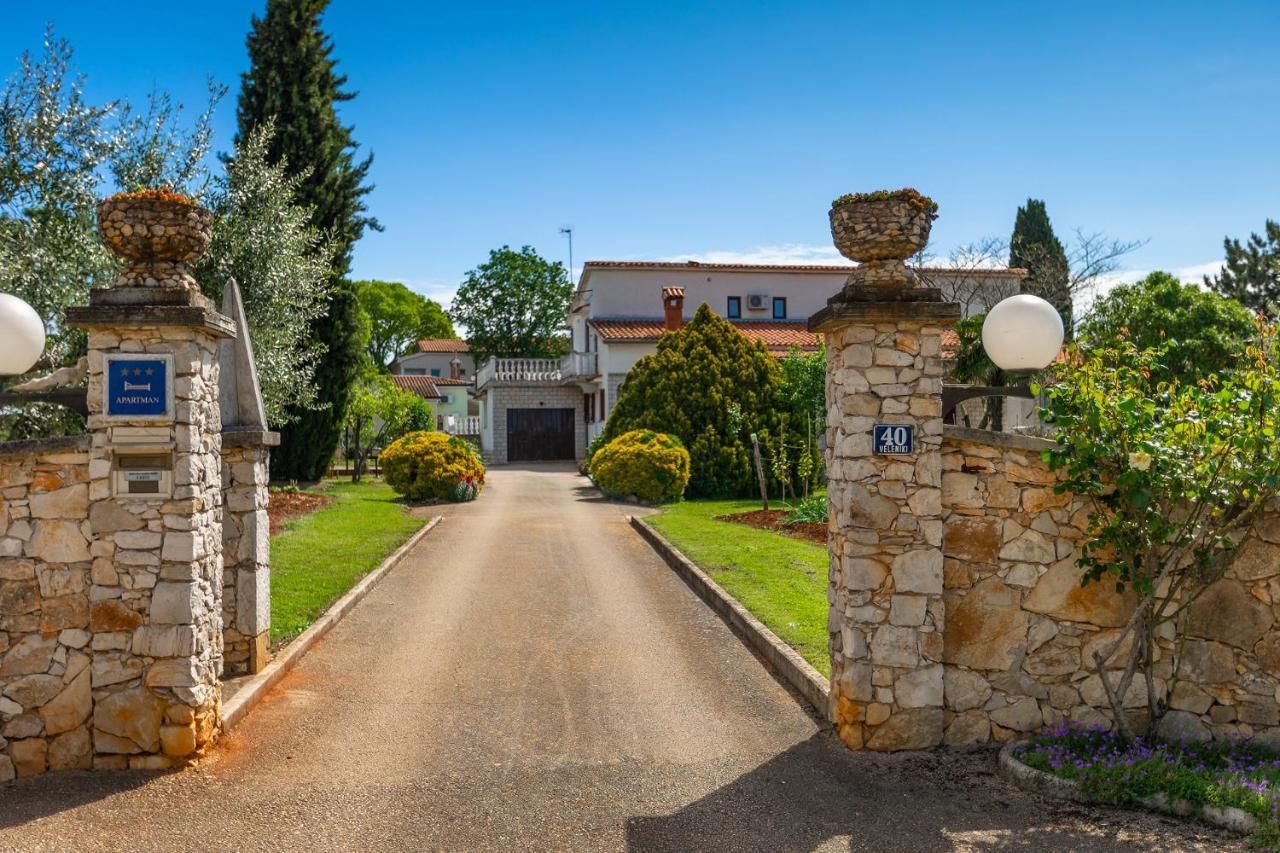 Apartmani Martina Poreč Eksteriør bilde