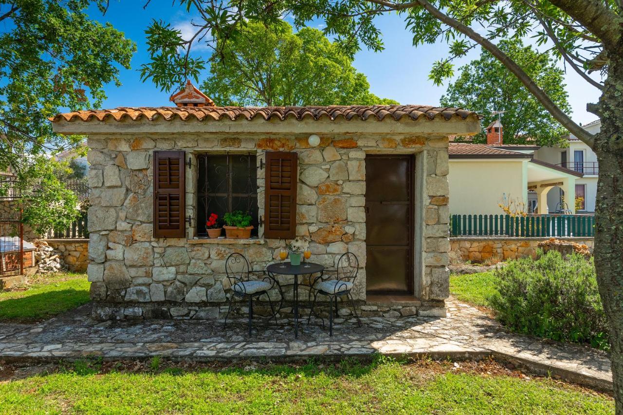 Apartmani Martina Poreč Eksteriør bilde