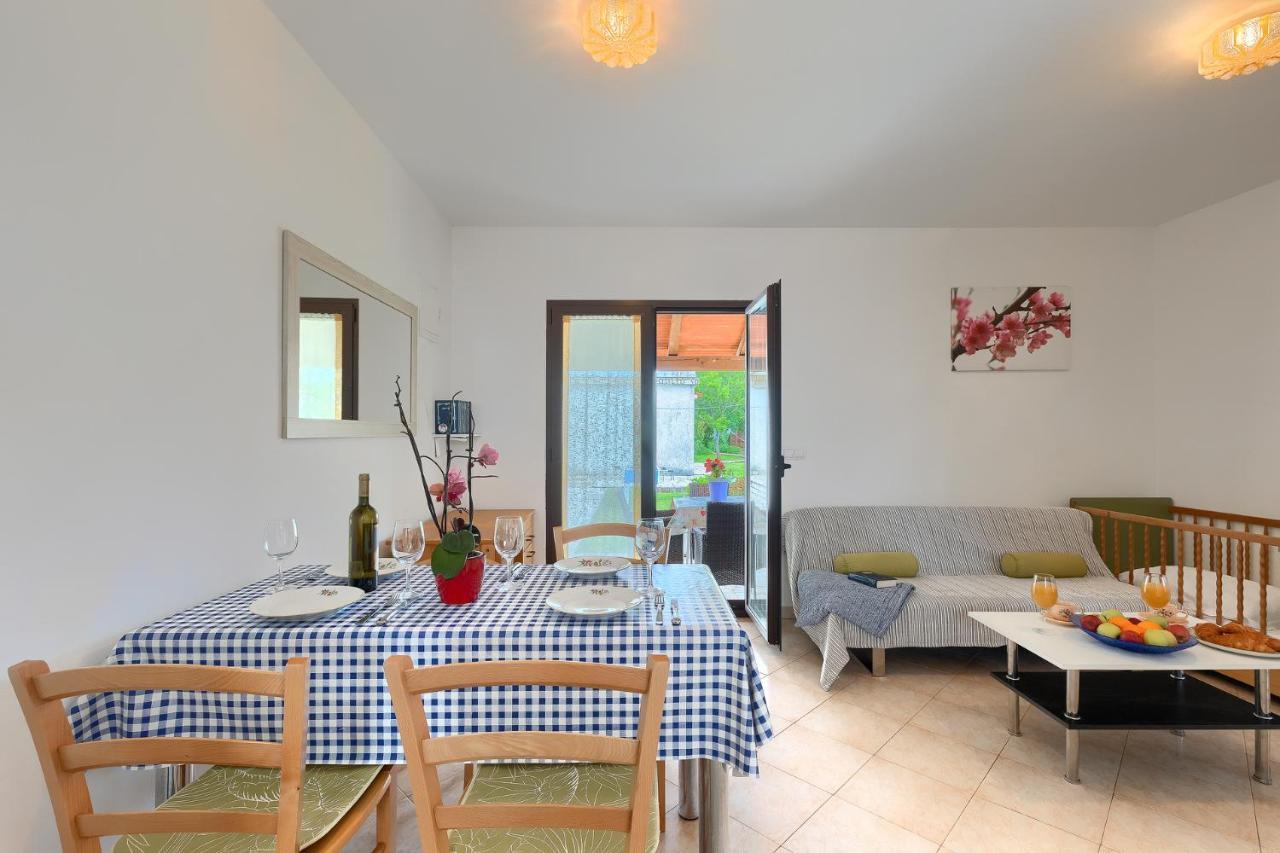 Apartmani Martina Poreč Eksteriør bilde